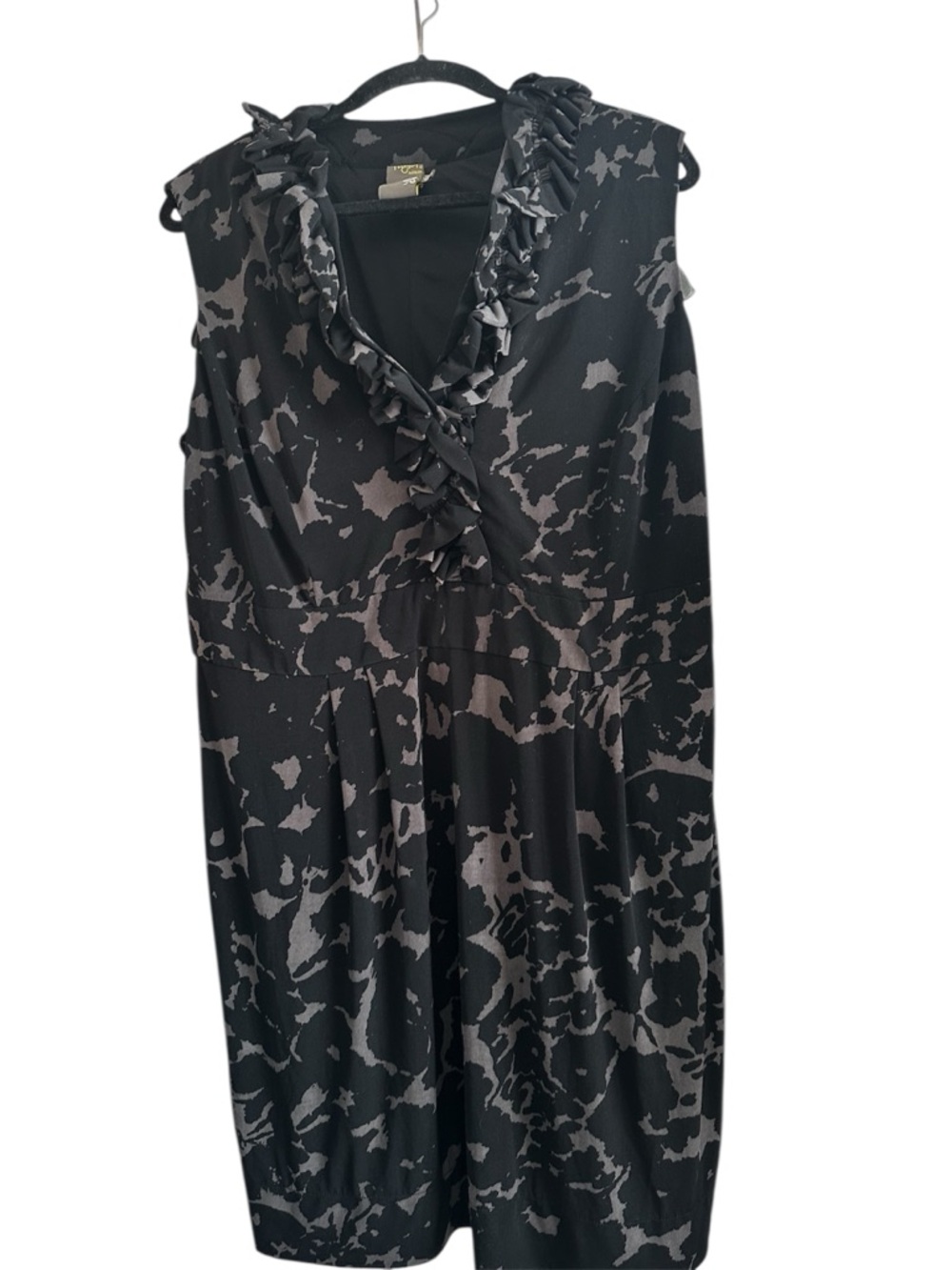 Taylor Plus 16W Black Ruffle Neck Sleeveless Dress